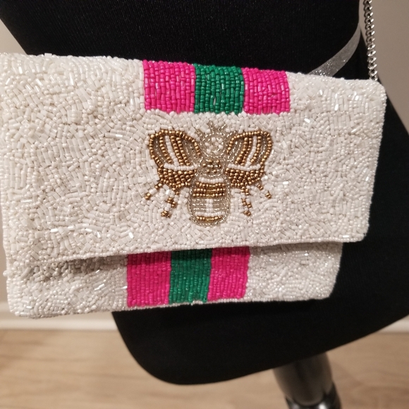 Pink and Green petite beaded clutch. - Picture 6 of 8